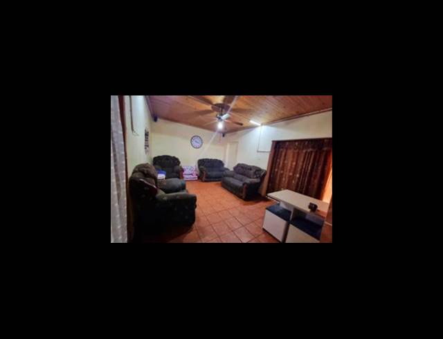 3 BEDROOM HOUSE FOR SALE IN VANDERBIJLPARK CW 5